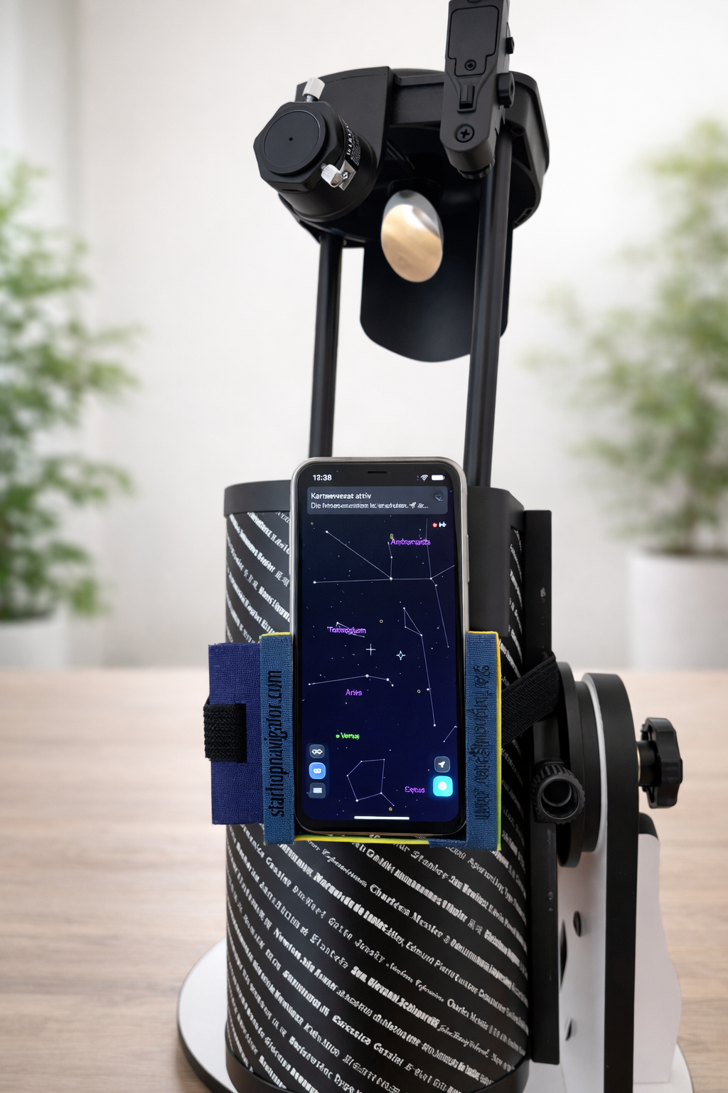 3D-gedruckte Halterung am Tisch-Dobson — Gesamtansicht